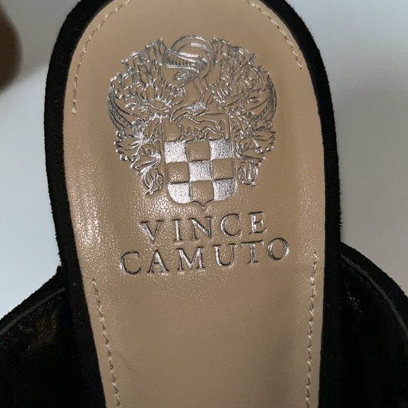 Vince Camuto Cindel Women’s Size 8 1/2M/39 Black Woven Upper Faux Wooden Clogs - Picture 4 of 7